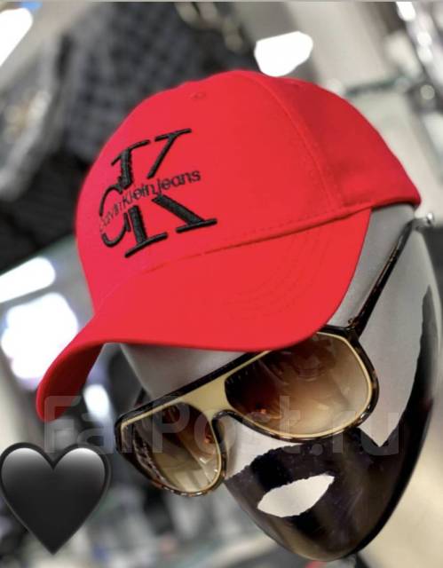 Calvin klein cap outlet red