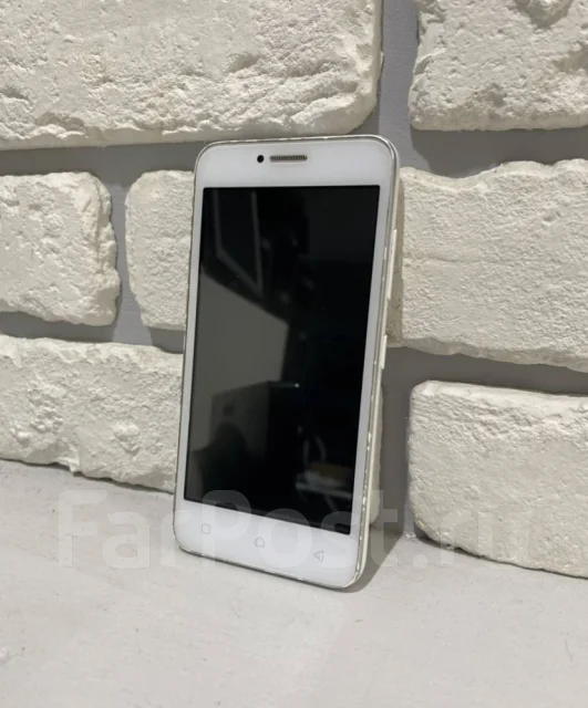 Lenovo. �/� ����