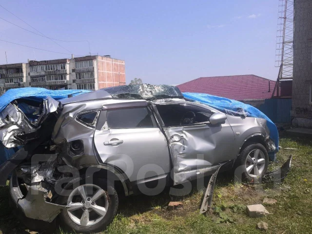 Nissan Dualis. NJ10084639, MR20 383225A ����