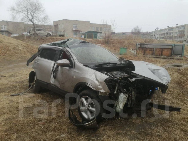 Nissan Dualis. NJ10084639, MR20 383225A ����