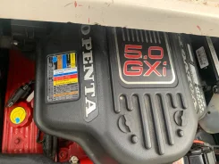 Rinker. 2010 ���, ����� 7,3��., ��������� ������������, 270��.�., ������ ����