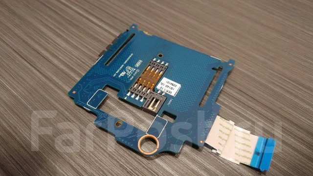 ������ ��������. ����� ���� (smart card reader) �� HP EliteBook 840 G3 ����