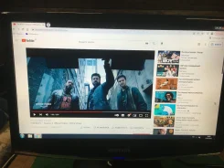Samsung. 20", ���������� �� (LCD, LED, QLED) ����