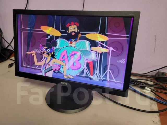 BenQ. 20", ���������� �� (LCD, LED, QLED) ����