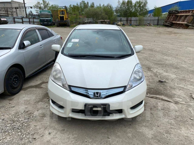 Honda Fit Shuttle. GP2, LDA ����