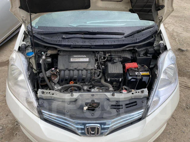 Honda Fit Shuttle. GP2, LDA ����