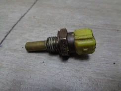 ������ ����������� GA15DS Nissan ������������� 2263051E00 ����