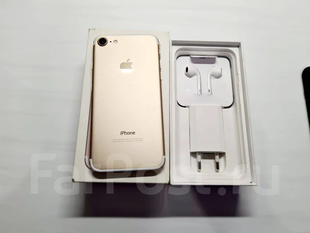 Apple iPhone 7. �/�, �������, 3G, 4G LTE, ����������, NFC ����