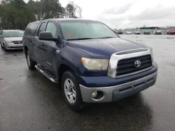 Toyota Tundra ����