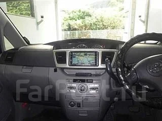 Toyota Noah. �������, ��������, 2.0 (155��.�.), ������, 67����. ��, �/�, ��� ���. ��� ����� �� ������������ ����