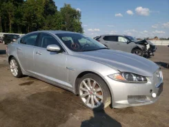 Jaguar XF ����