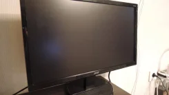 Acer. 22" ����