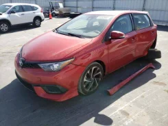 Toyota Auris ����
