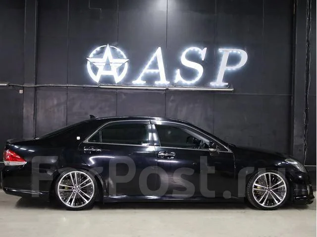Toyota Crown. ��������, ������, 3.5 (300��.�.), ������, 50 000����. ��, �/�, ��� ��� ����