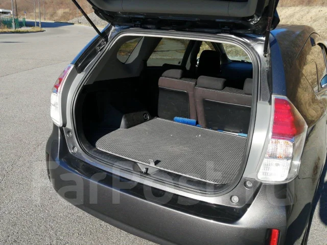 Toyota Prius a. ��������, ��������, 1.8 (99��.�.), ������, 130 000����. �� ����