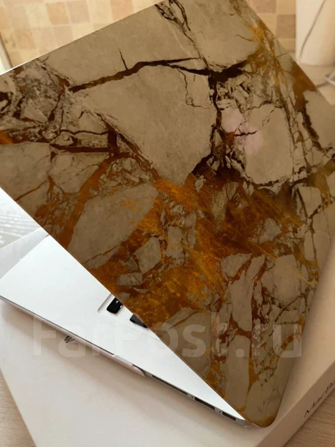 Apple MacBook Air 13 2015 Early. 13.3", 2,7����, ��� 4 ��, ���� 256���, WiFi: 1, Bluetooth: 1, ����������� �� 5��. ����
