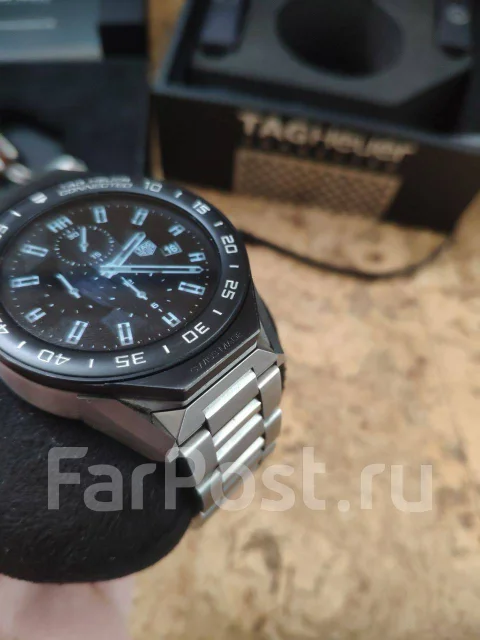 TAG Heuer. GPS, NFC, IP68 ����