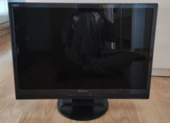 NEC. 22", ���������� �� (LCD, LED, QLED) ����