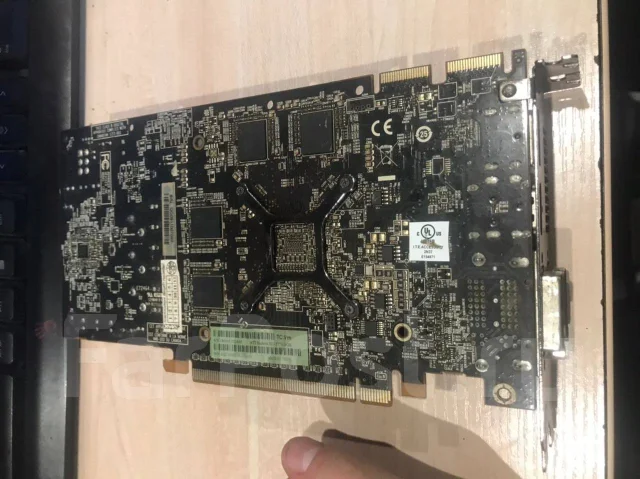 GeForce GTX 470 ����