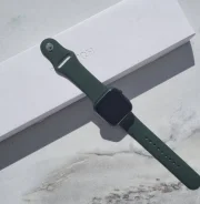 Apple Watch Series 7. GPS, NFC, SIM-�����, IP67, IP68 ����