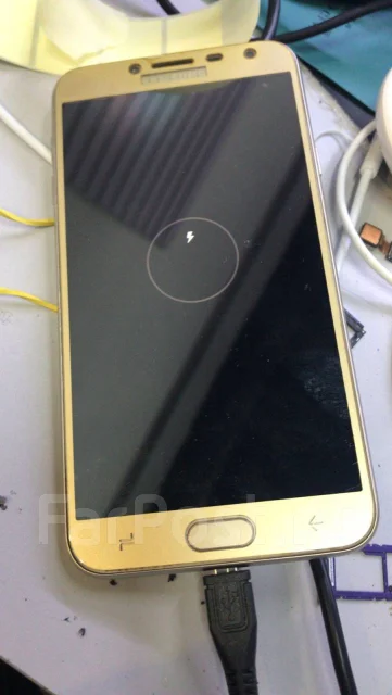 Samsung Galaxy J4. �/�, ������� ����