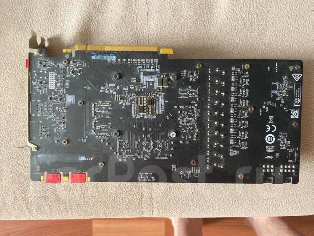 GeForce GTX 1080 ����