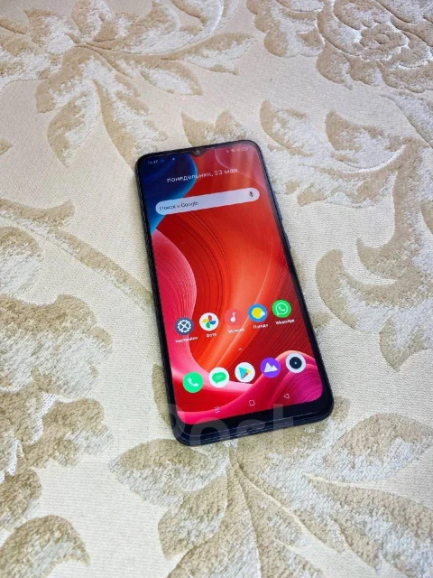Realme C21. �/� ����