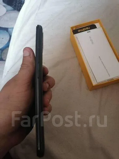 Realme C21. �/�, ������, NFC ����