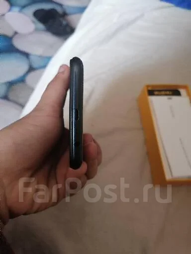 Realme C21. �/�, ������, NFC ����