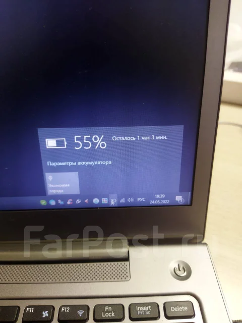 Samsung 530U3C. 13.3", 1,8����, ��� 8 ��, ���� 300���, WiFi: 1, Bluetooth: 1, ����������� �� 2��. ����