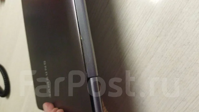 Samsung 530U3C. 13.3", 1,8����, ��� 8 ��, ���� 300���, WiFi: 1, Bluetooth: 1, ����������� �� 2��. ����