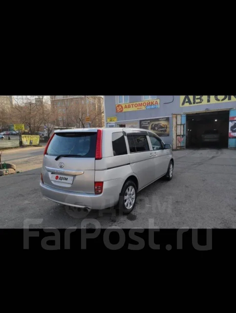 Toyota Isis. �������, ��������, 1.8 (132��.�.), ������, 170 000����. �� ����