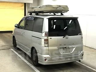 Toyota Noah. �������, 4wd, 2.0 (155��.�.), ������, 32����. ��, �/�, ��� ���. ��� ����� �� ������������ ����
