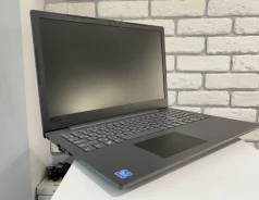 Lenovo V130 ����