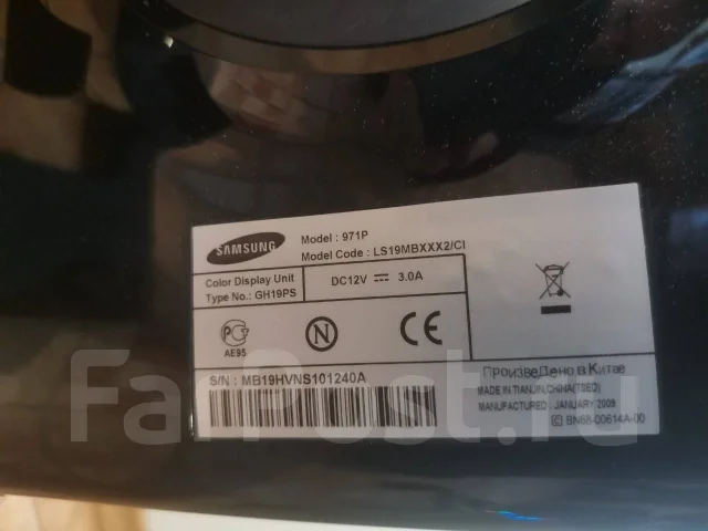 Samsung. 19", ���������� �� (LCD, LED, QLED) ����