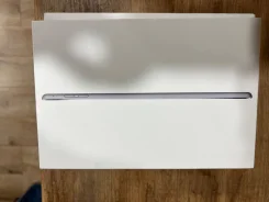 Apple iPad 4 ����
