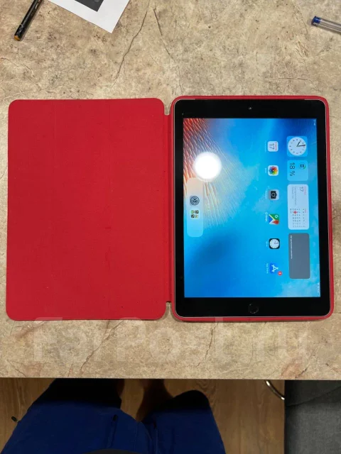Apple iPad 4 ����