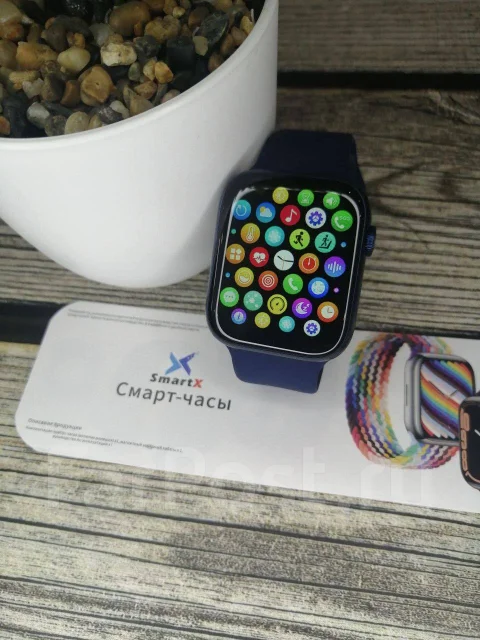 Smart Watch. GPS, NFC, IP68 ����
