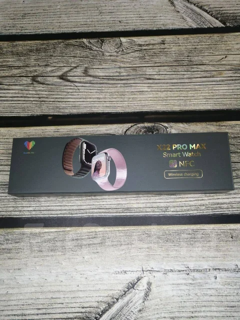 Smart Watch. GPS, NFC, IP68 ����