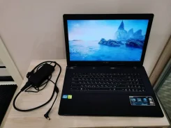Asus X75VC. 17.3", 1,8����, ��� 6 ��, ���� 750���, WiFi: 1, Bluetooth: 1, ����������� �� 3��. ����