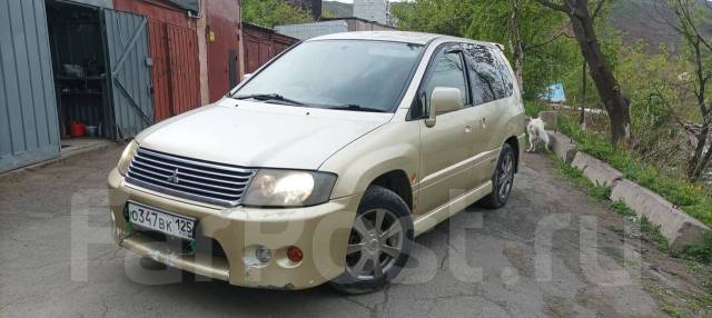 Mitsubishi rvr 2001