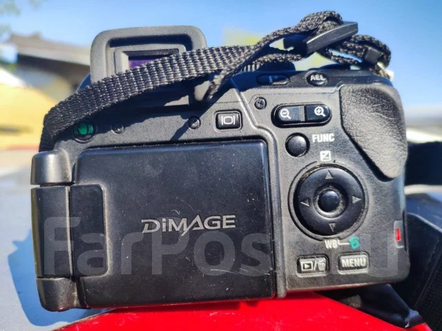 Konica Minolta. 8 - 8.9 ��, ���: 10� ����