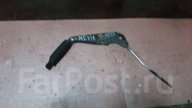 Болтается рычаг ручного тормоза дэу нексия - 98 фото