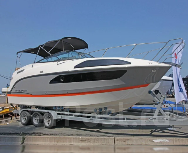 Bayliner. ����� 8,5��., ��������� ������������, 300��.�. ��� ����� �� ���������� ����