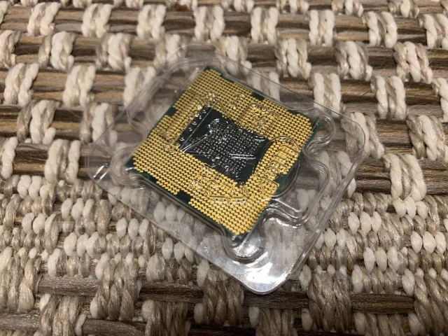 Intel Pentium G620 ����