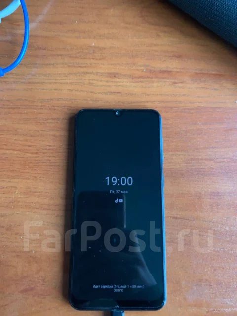 Samsung Galaxy A50. �/� ����