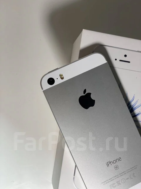 Apple iPhone SE. �/�, 16 ��, �����������, 3G, 4G LTE ����