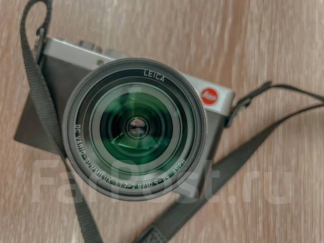 Leica D-Lux 7. 15 - 19.9 ��, ���: 3� ����