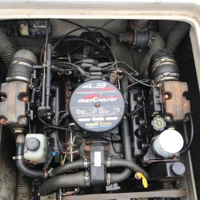 Yamaha LS-20. 1985 ���, ����� 6��., ��������� ������������, 190��.�., ������ ����