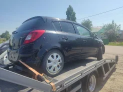 Opel Corsa ����